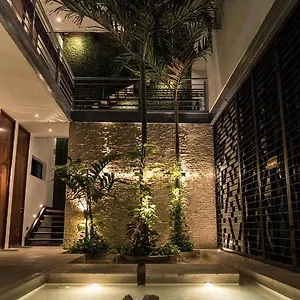 el-capitan-hotel.tulum-hotels.net/